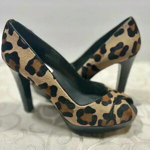 NWT!Stuart Weitzman Leopard Pony hair Criss Cross Peep Toe Platform Heels Size 8